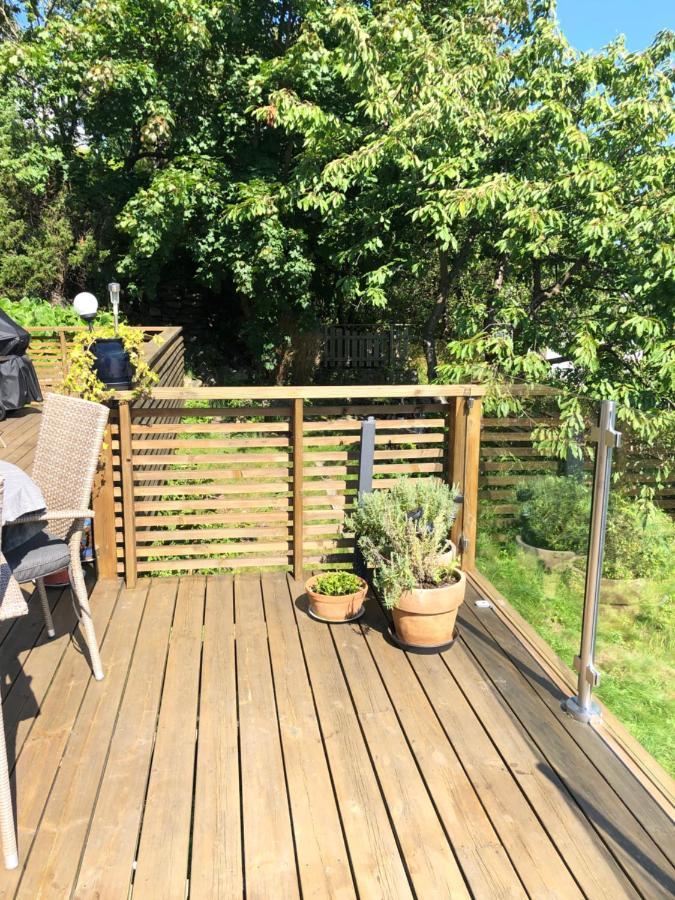 Aid Og Svein' S Sentrumsnaere Panorama Hjem Kristiansand Bagian luar foto